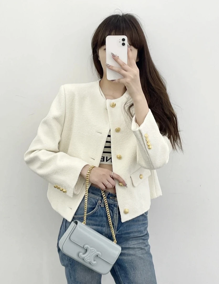 99新 Celine/思琳  xw045 羊毛 小香风金扣上衣 38码