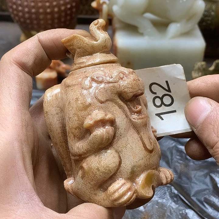 未镶嵌和田玉挂件