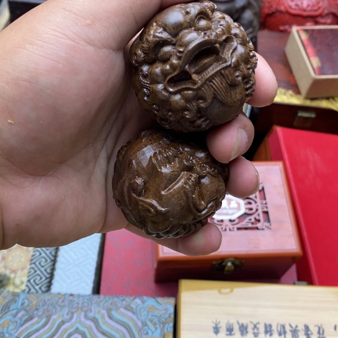 大叶紫檀（黑酸枝木类）