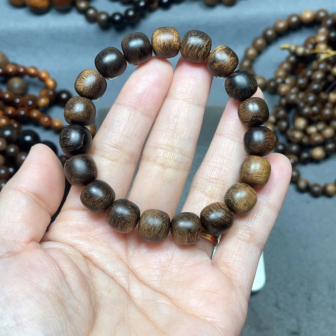 沉香手串白棋瘤疤1.0