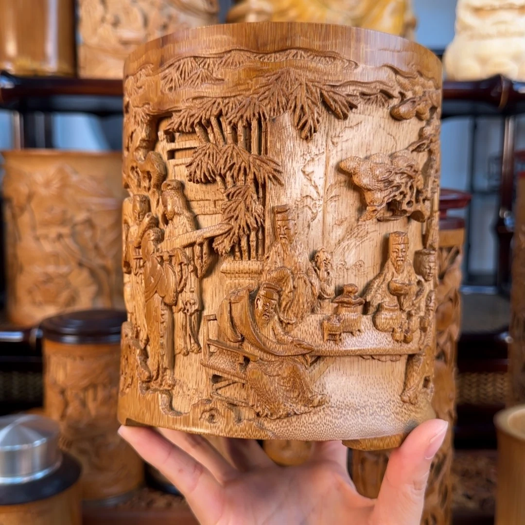 哈***2夜宴图手工竹雕笔筒