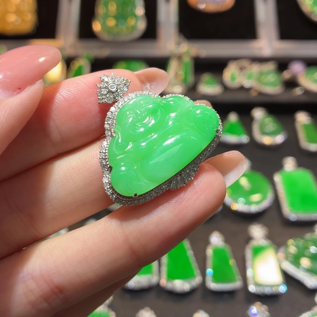 翡翠18K金镶嵌吊坠(不含链)96