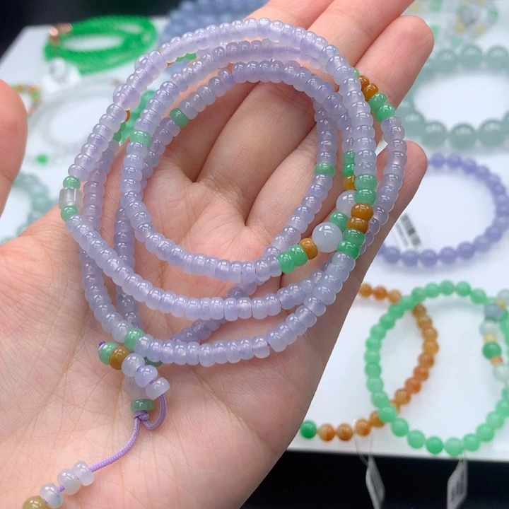 翡翠手镯未镶嵌翡翠