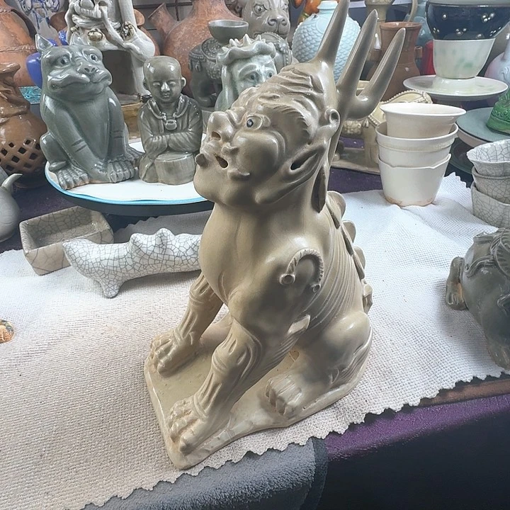 摆件灵****》瓷器和陶瓷制品