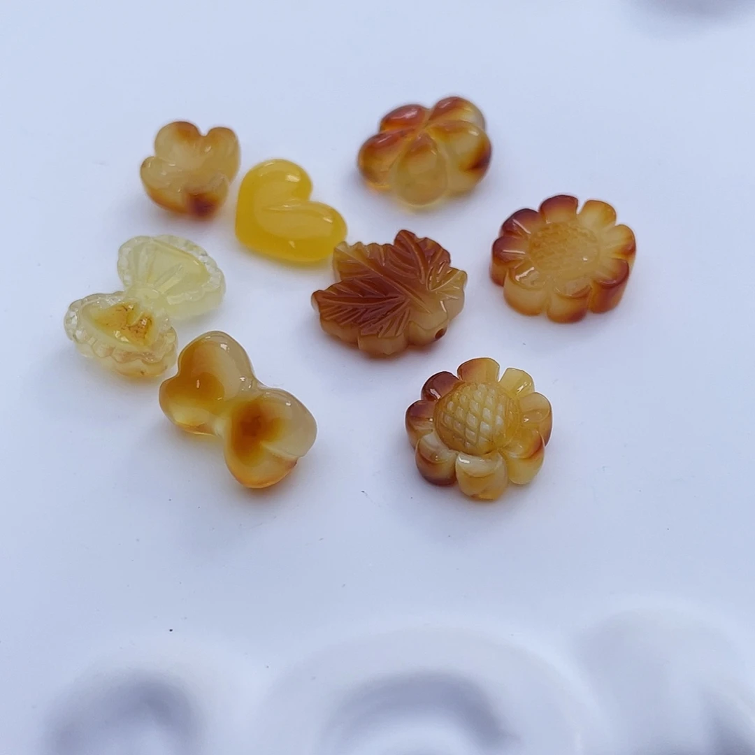 青***清琥珀吊坠(不含链)未镶嵌