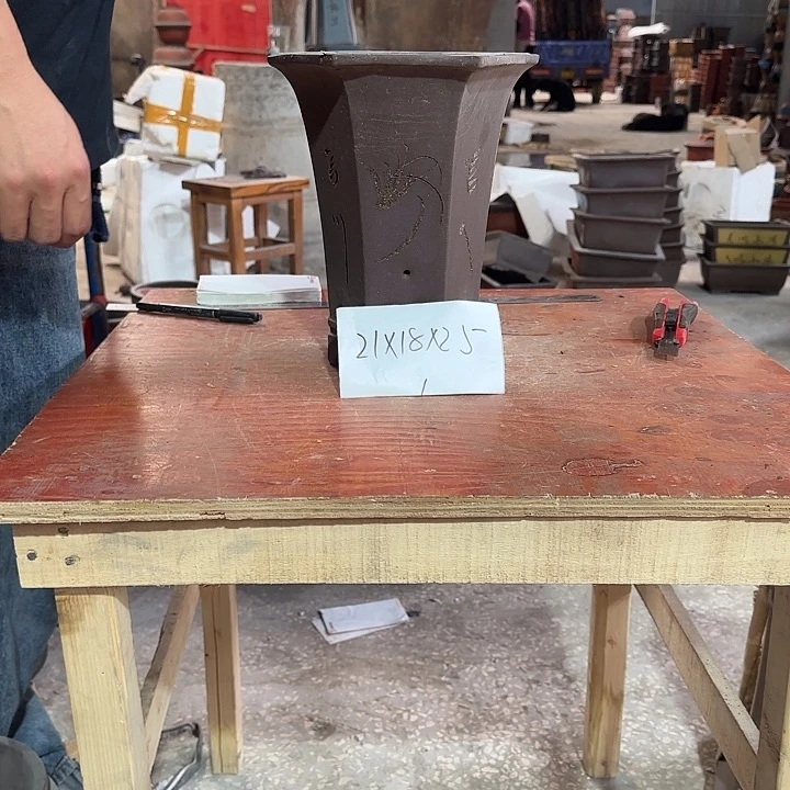 紫砂花盆紫砂花盆紫砂