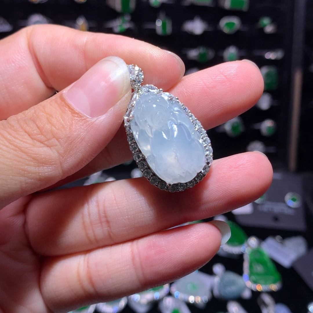 翡翠银S925镶嵌颈饰翡翠