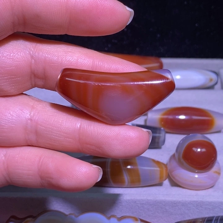 玛瑙/玉髓未镶嵌颈饰