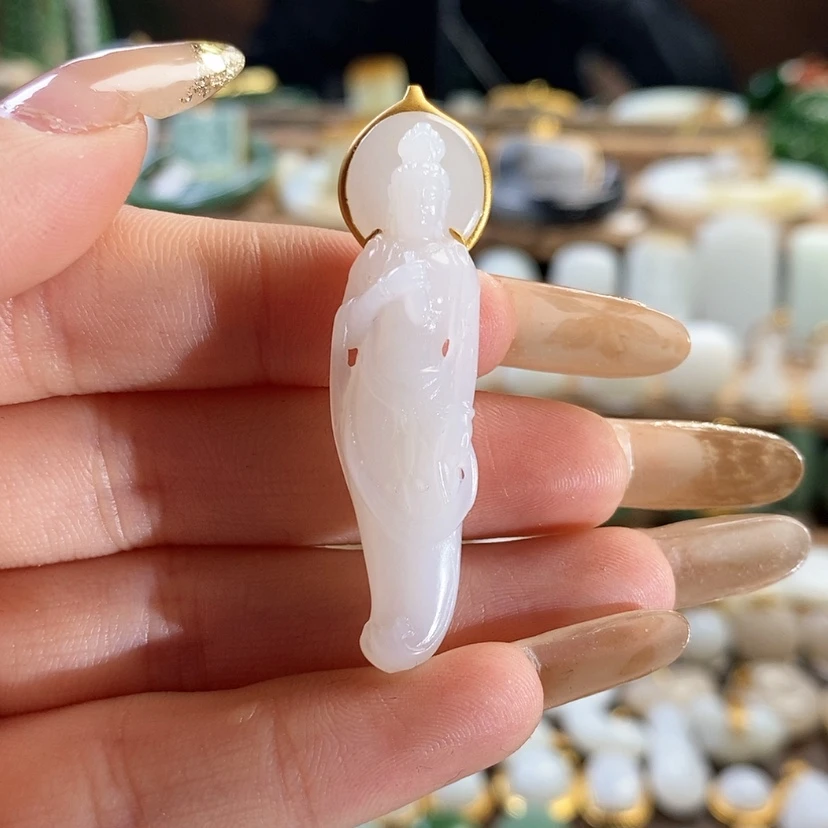 【闪购商品】和田玉吊坠18K金镶嵌