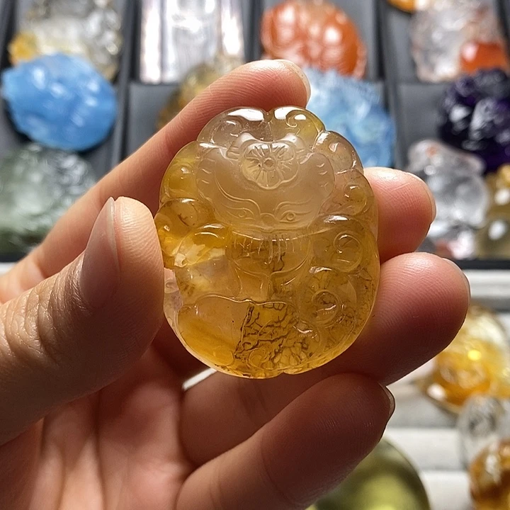 未镶嵌水晶颈饰水晶吊坠