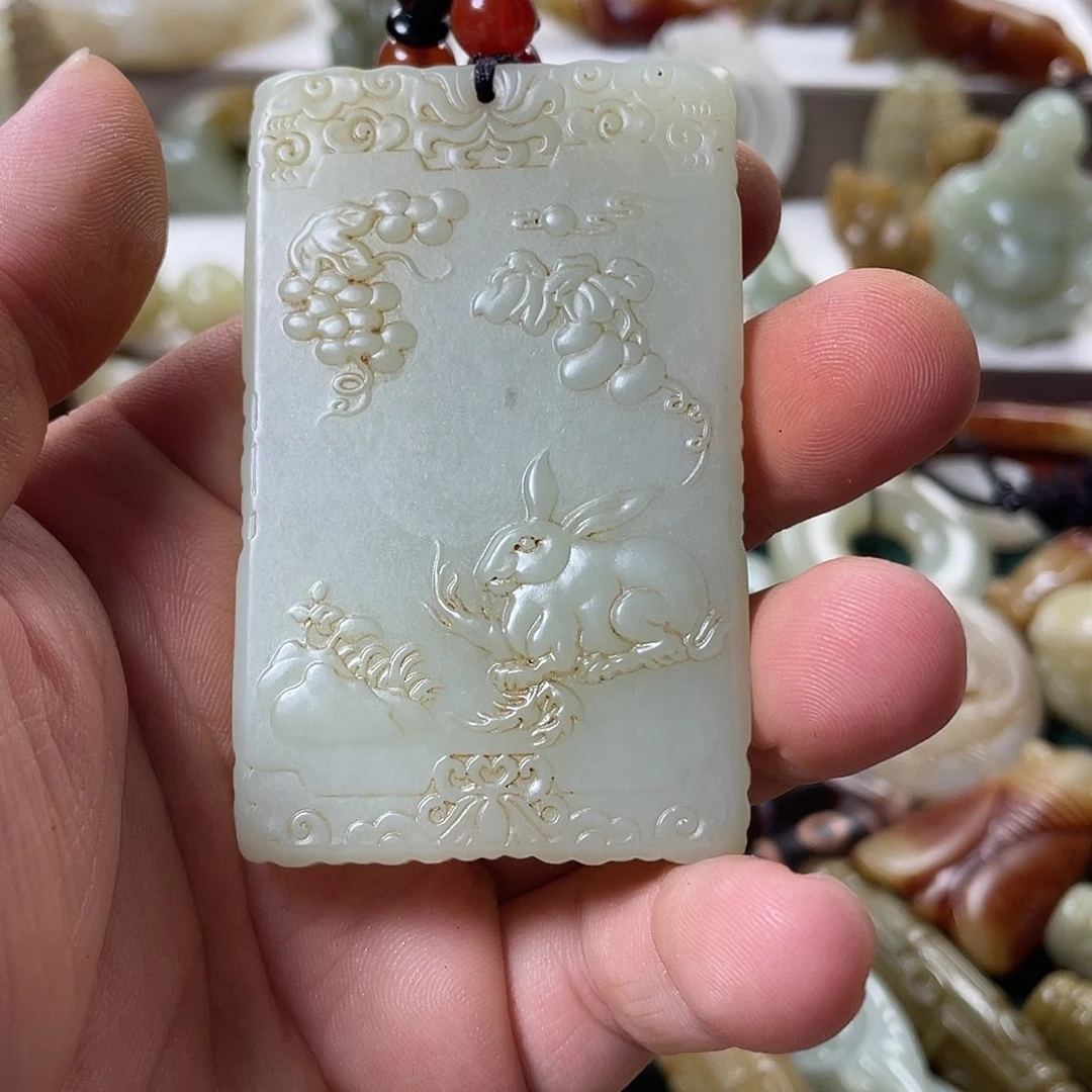 和田玉未镶嵌颈饰无**宇