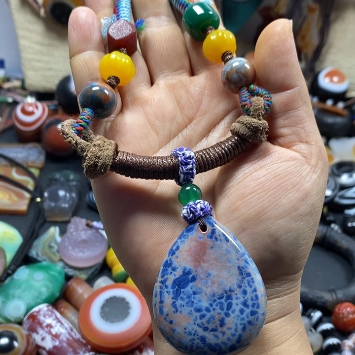 玛瑙/玉髓未镶嵌颈饰