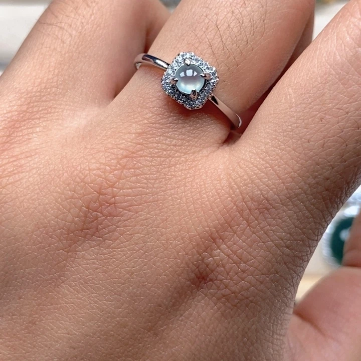 翡翠未镶嵌戒指戒指