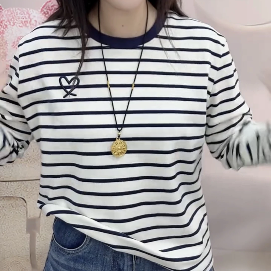 耐磨长袖休闲风印花条纹圆领T恤休闲内搭女士卫衣显瘦时尚百搭