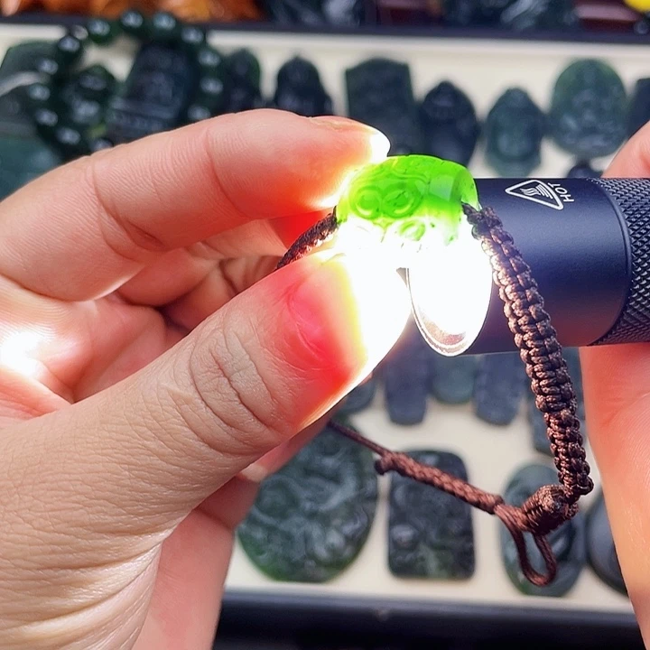 蛇纹石玉未镶嵌挂件泰山玉转运珠