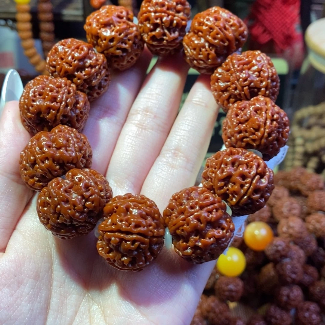 金刚菩提吊坠236肉玉华