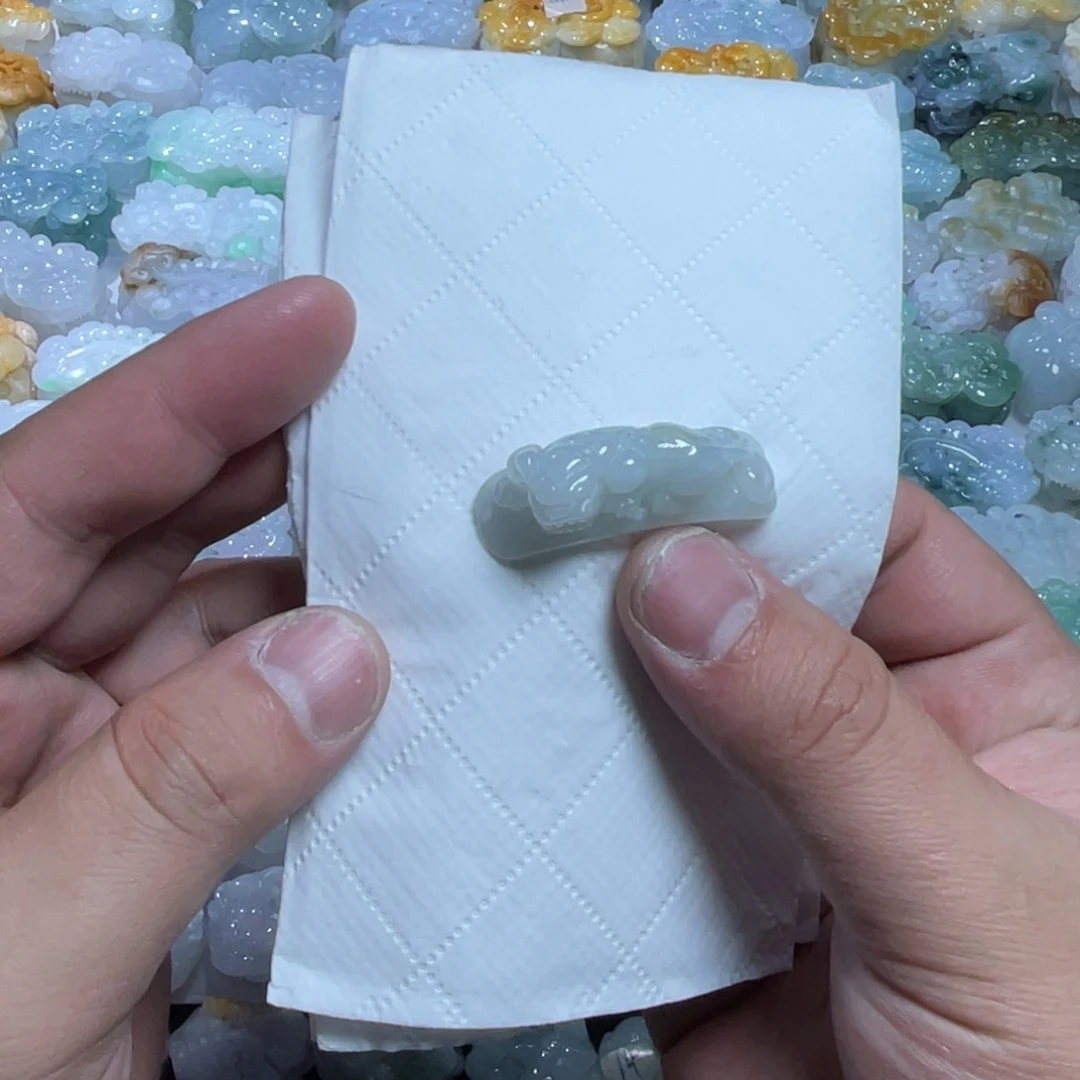 翡翠未镶嵌颈饰天然