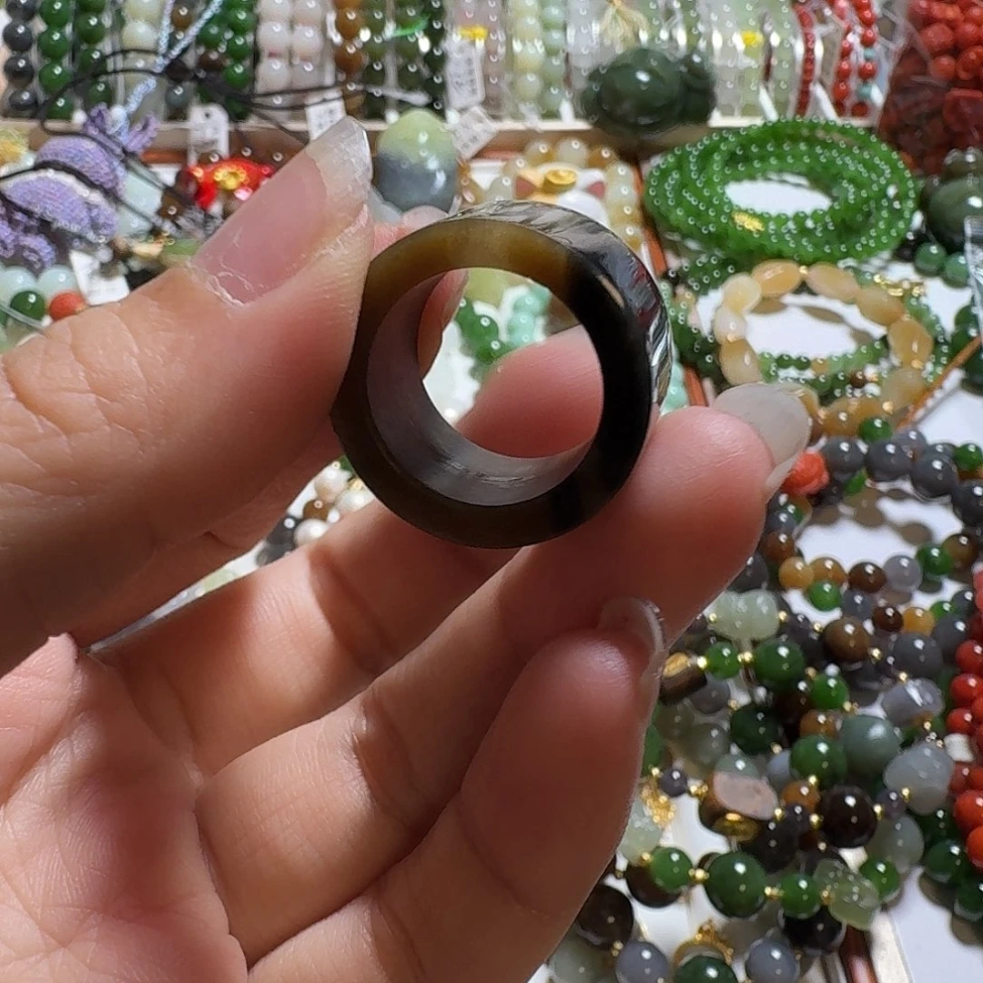 和田玉（糖玉）未镶嵌戒圈内径17.2