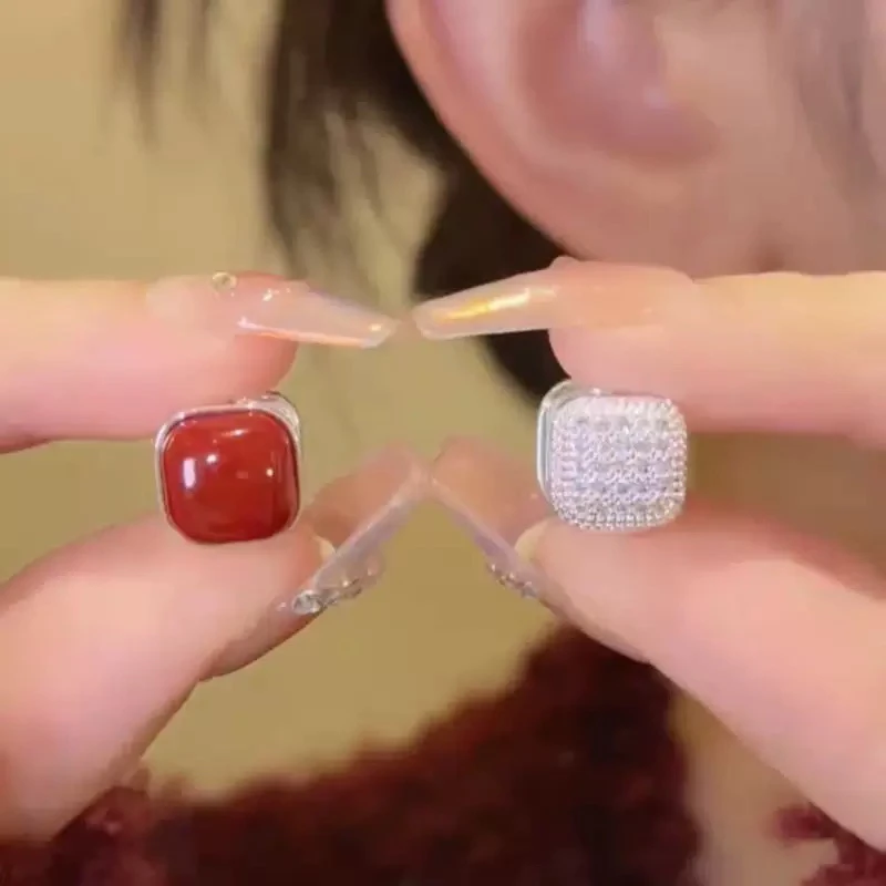 铜合金耳饰 秋冬气质正反两戴方形耳扣2024新款爆款耳环女F1037