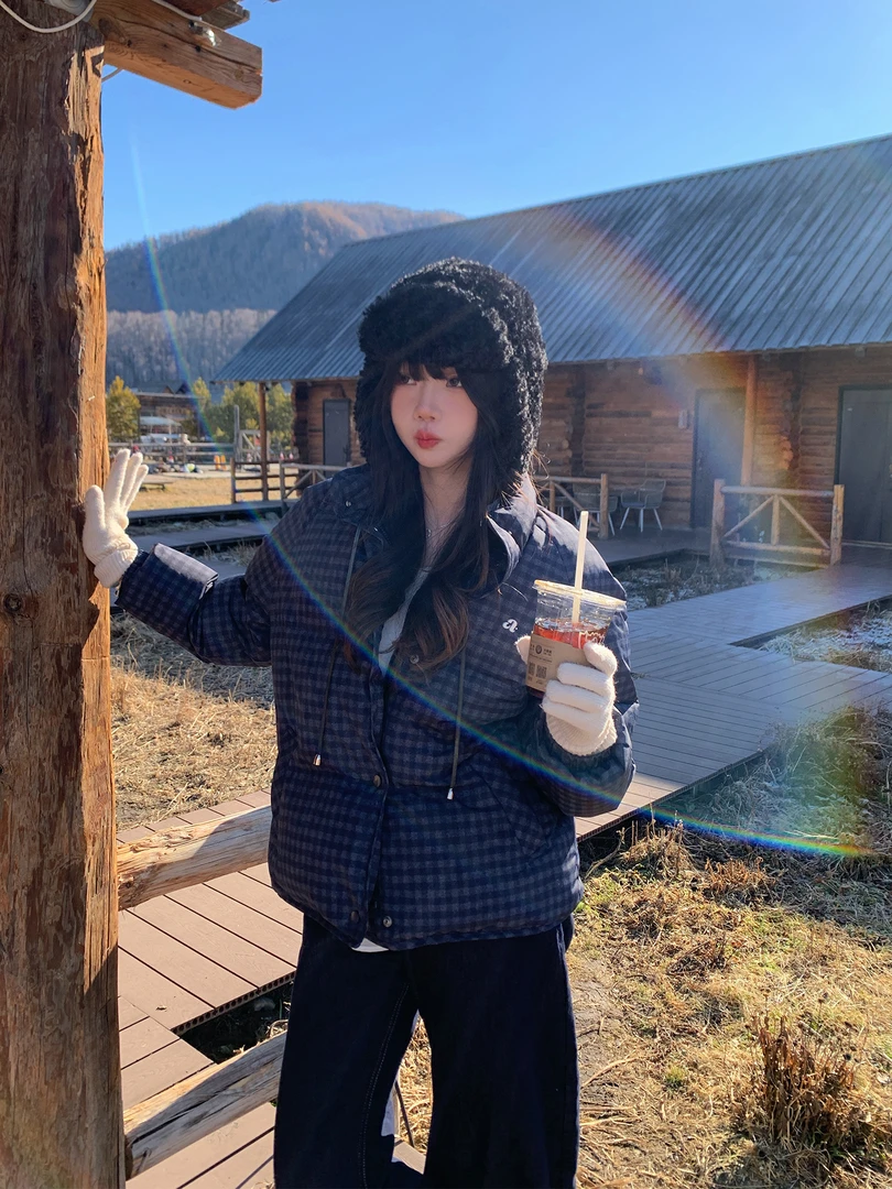 ANA秋冬 90白鸭绒高充绒度定制格子面料 短款双拉链 落肩袖羽绒服