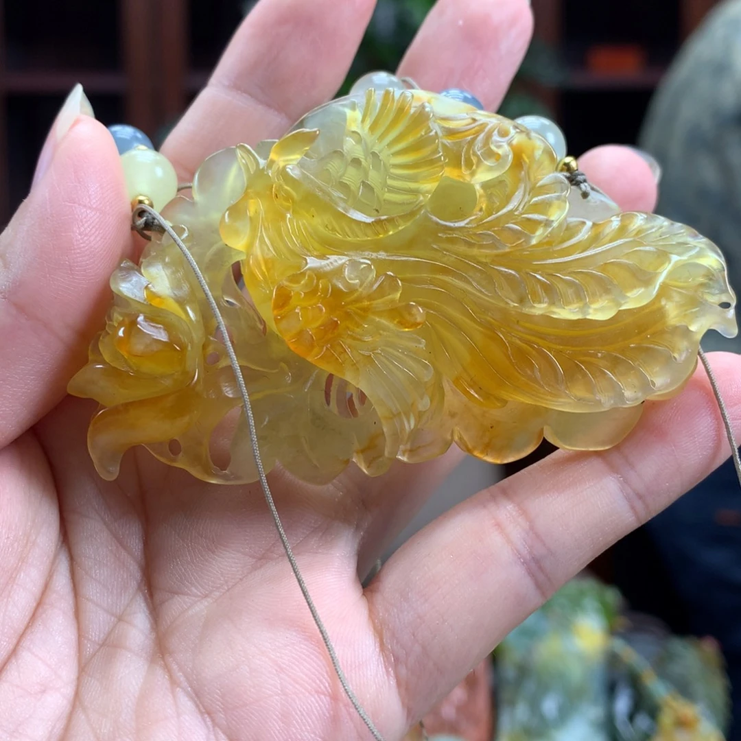 未镶嵌蛇纹石玉颈饰