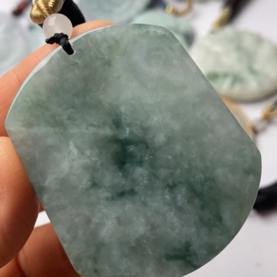 翡翠未镶嵌挂件翡翠