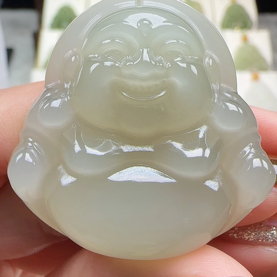 和田玉18K金镶嵌吊坠(赠链)