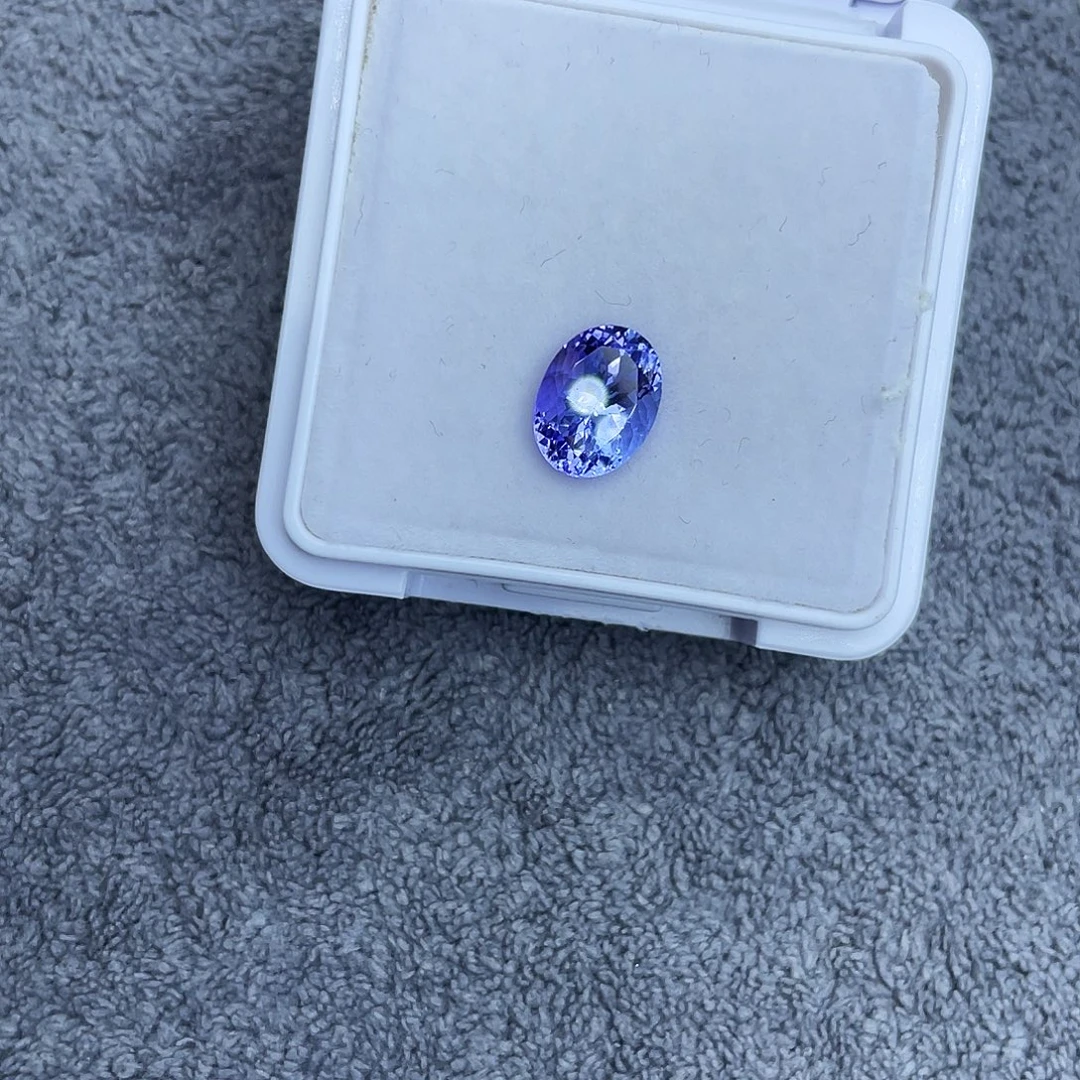 未镶嵌坦桑石裸石2.44Ct