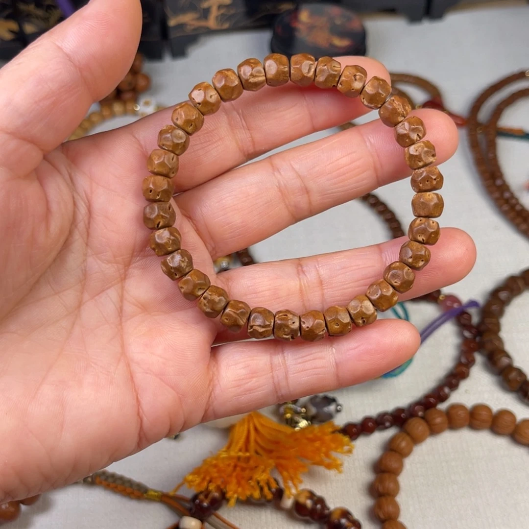 吊坠桃核2345667788999