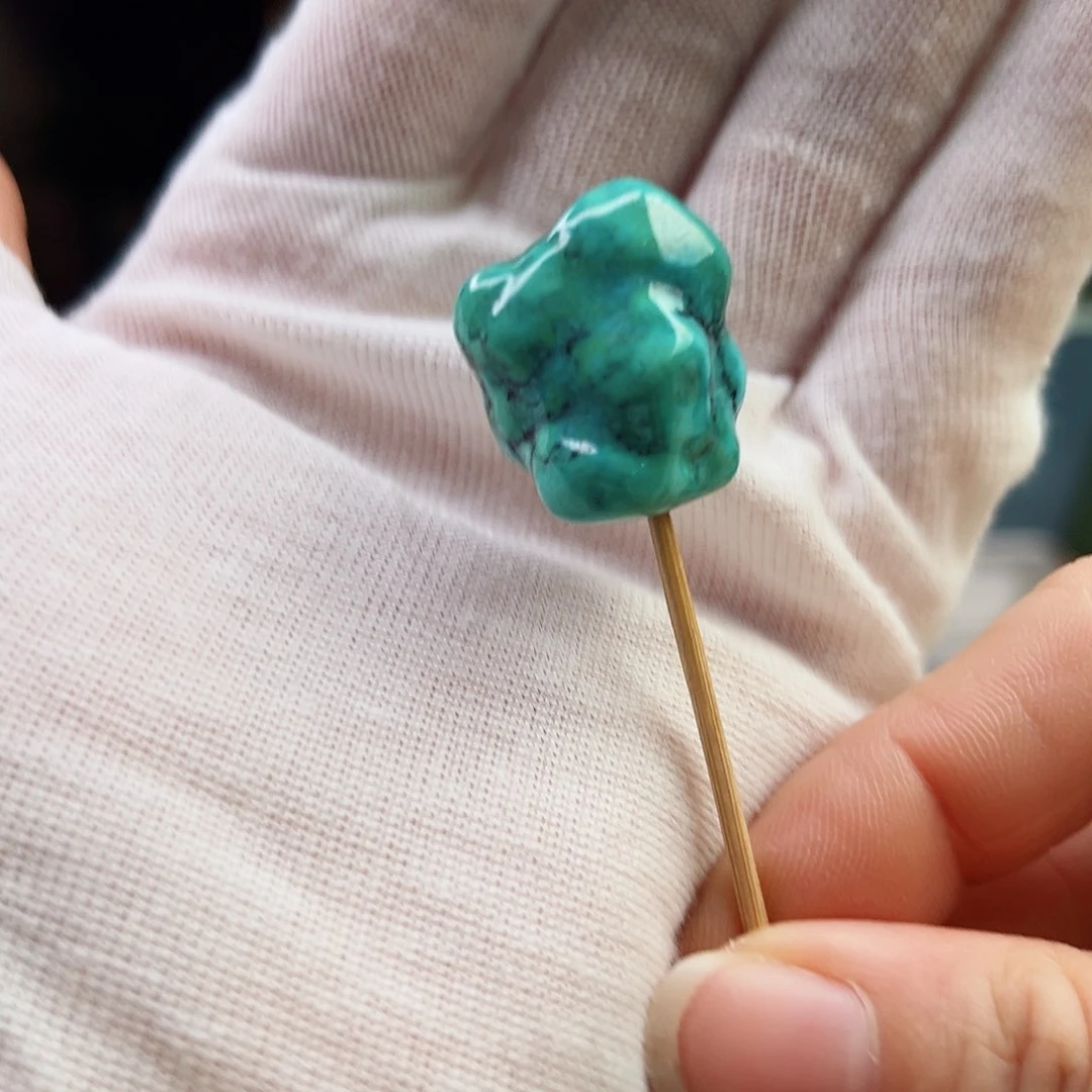 行***8未镶嵌绿松石珠宝奇石