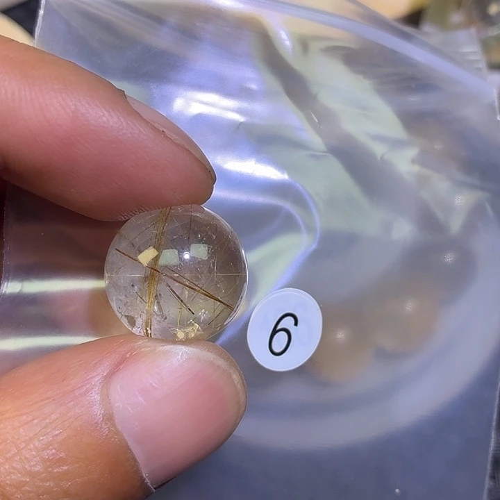 甜***堡未镶嵌水晶吊坠(不含链)