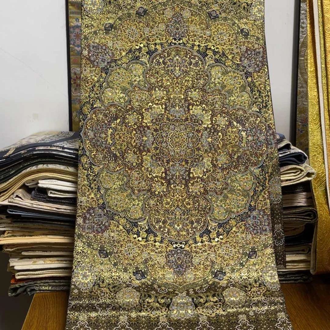 刺绣织锦技艺高超