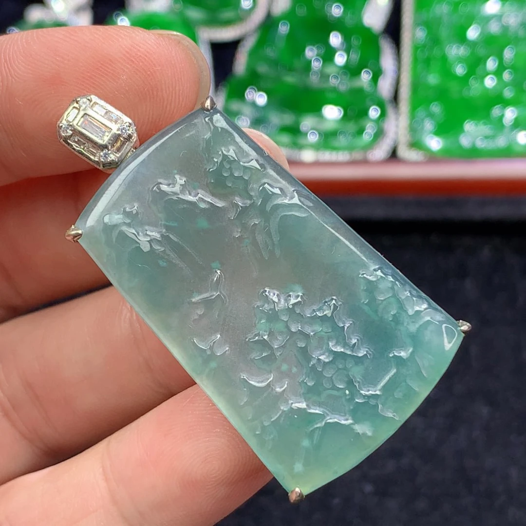 翡翠未镶嵌颈饰翡翠