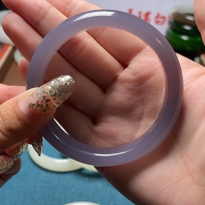 53圈口烟紫色正圈手镯