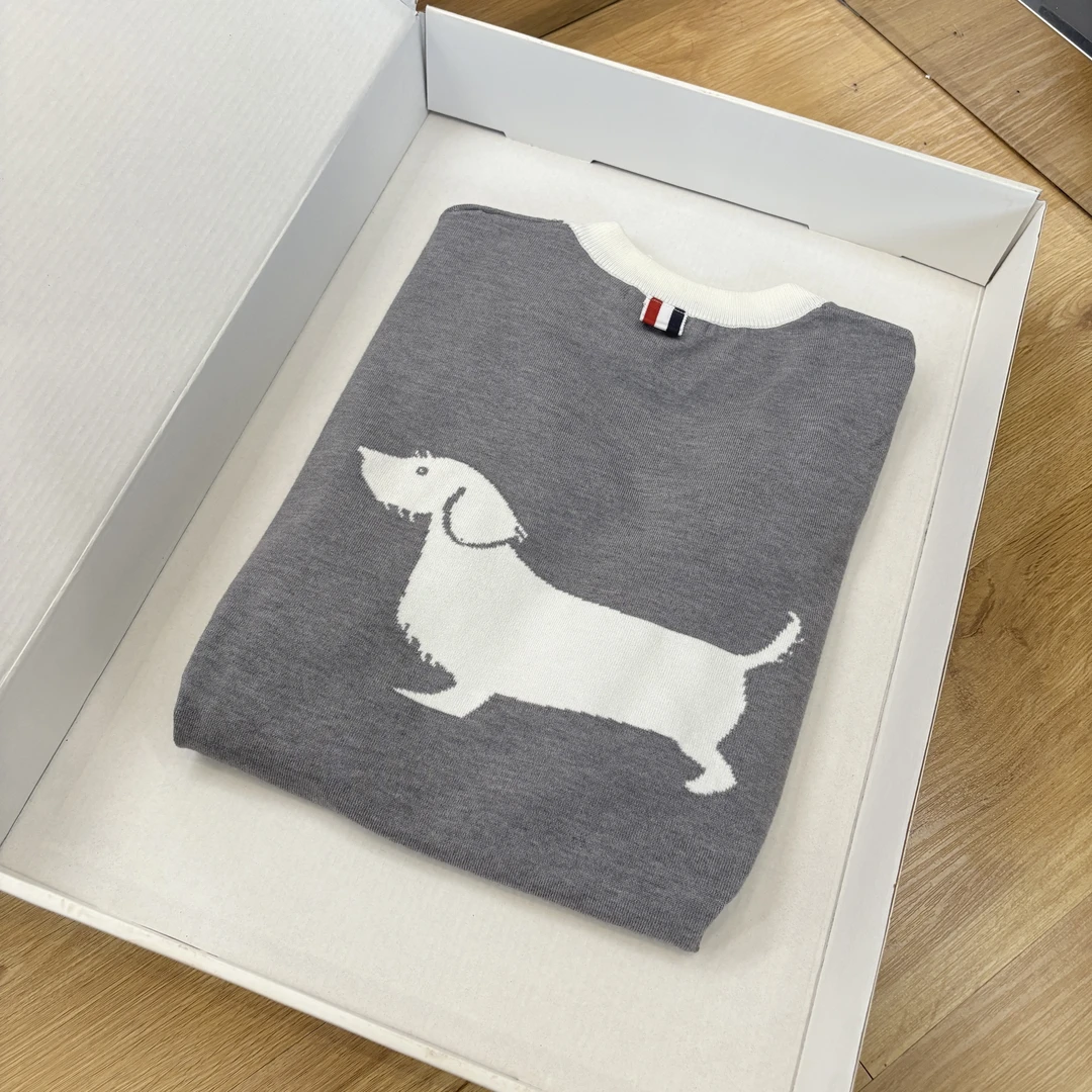 66【清货专场】2025夏季百搭轻奢潮流重工艺针织T恤