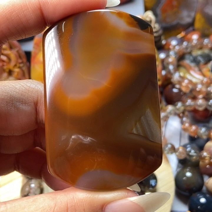 未镶嵌颈饰玛瑙/玉髓战国红