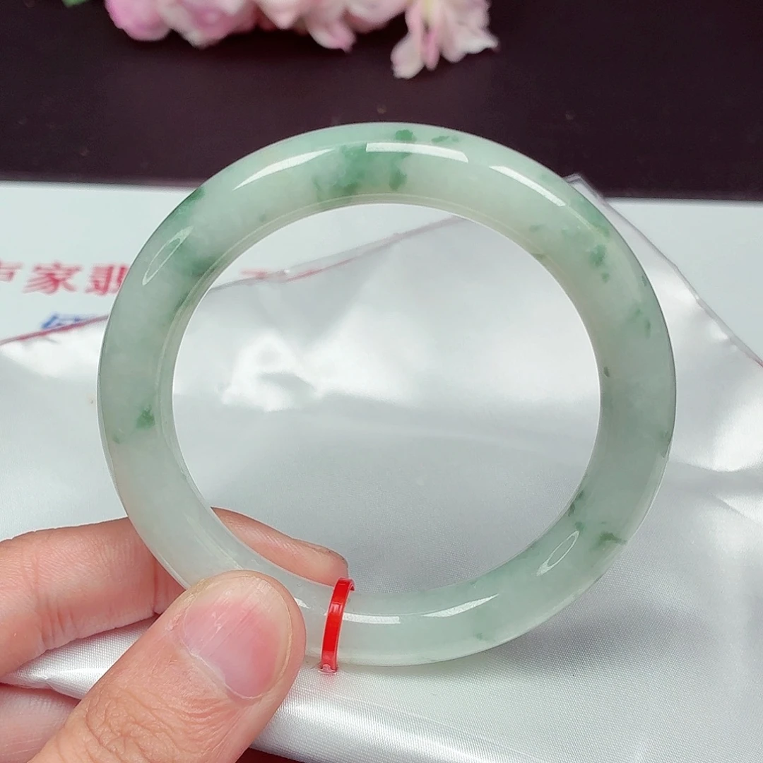 翡翠未镶嵌手镯56圈口
