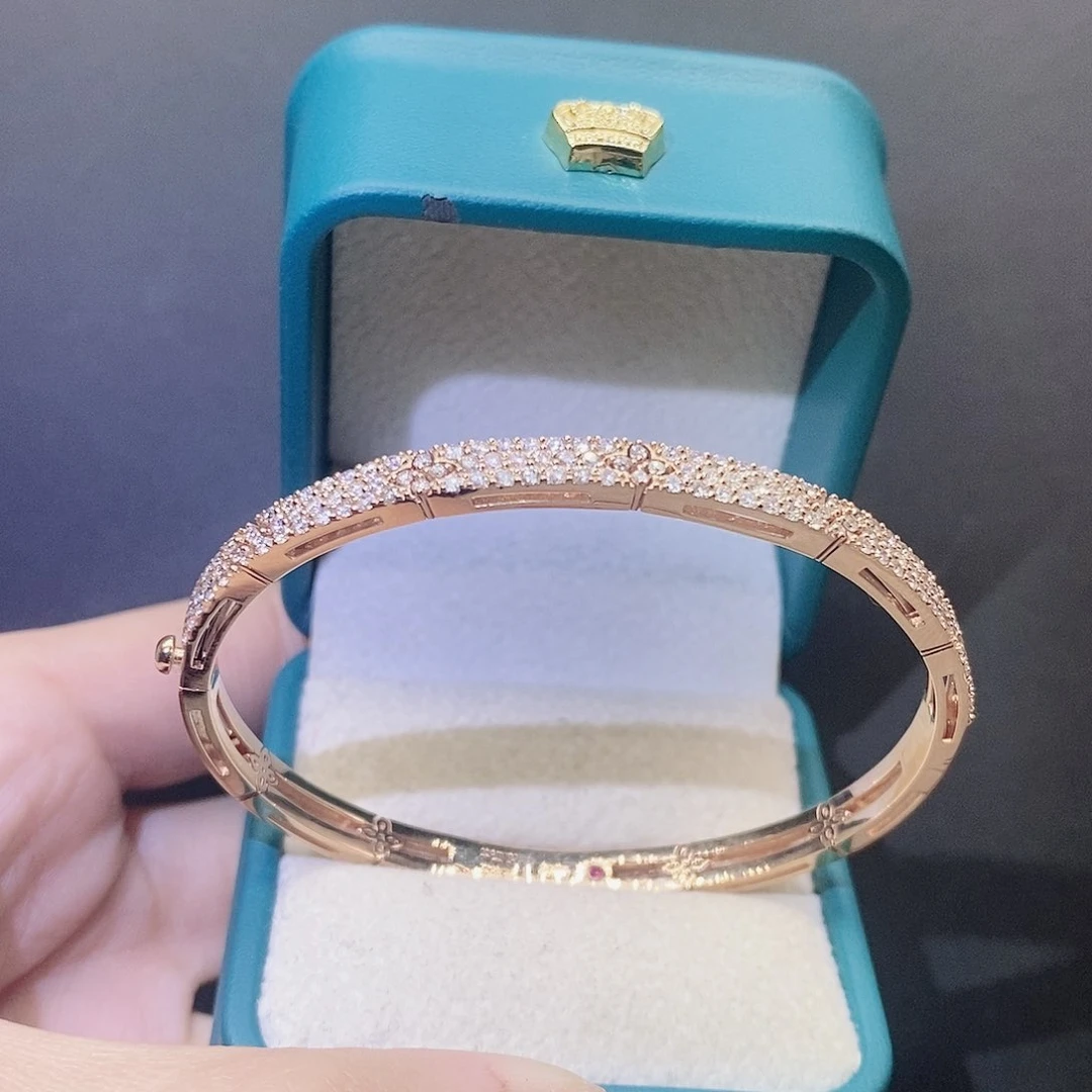 钻石手镯18K金镶嵌四叶草满钻手镯k玫17