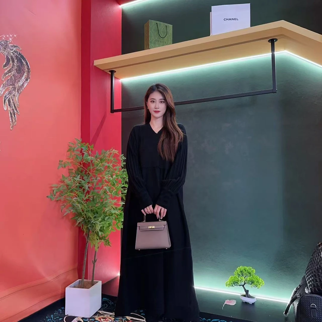 1020多金大码气质减龄长款A字裙子秋冬季女装设计感连衣裙女