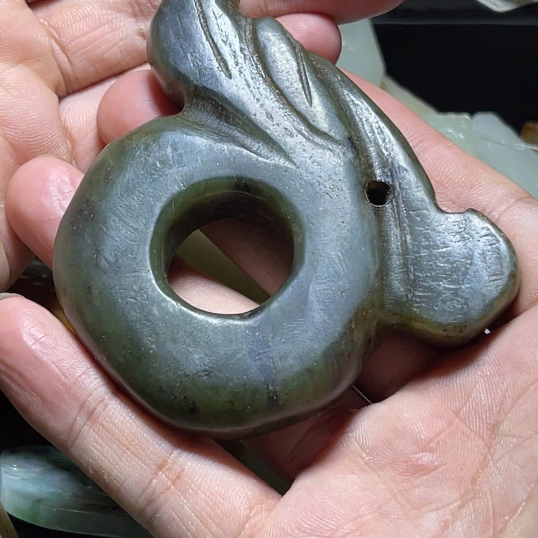未镶嵌和田玉（糖玉）挂件