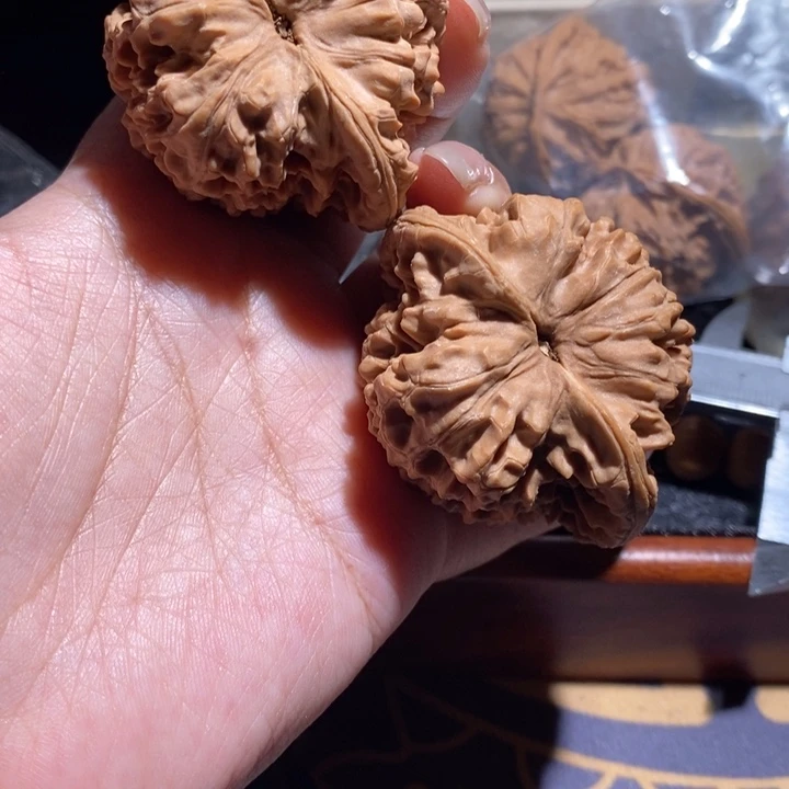 青***客把件文玩核桃全品