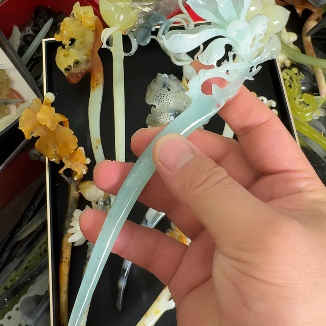 掌***M蛇纹石玉未镶嵌发饰