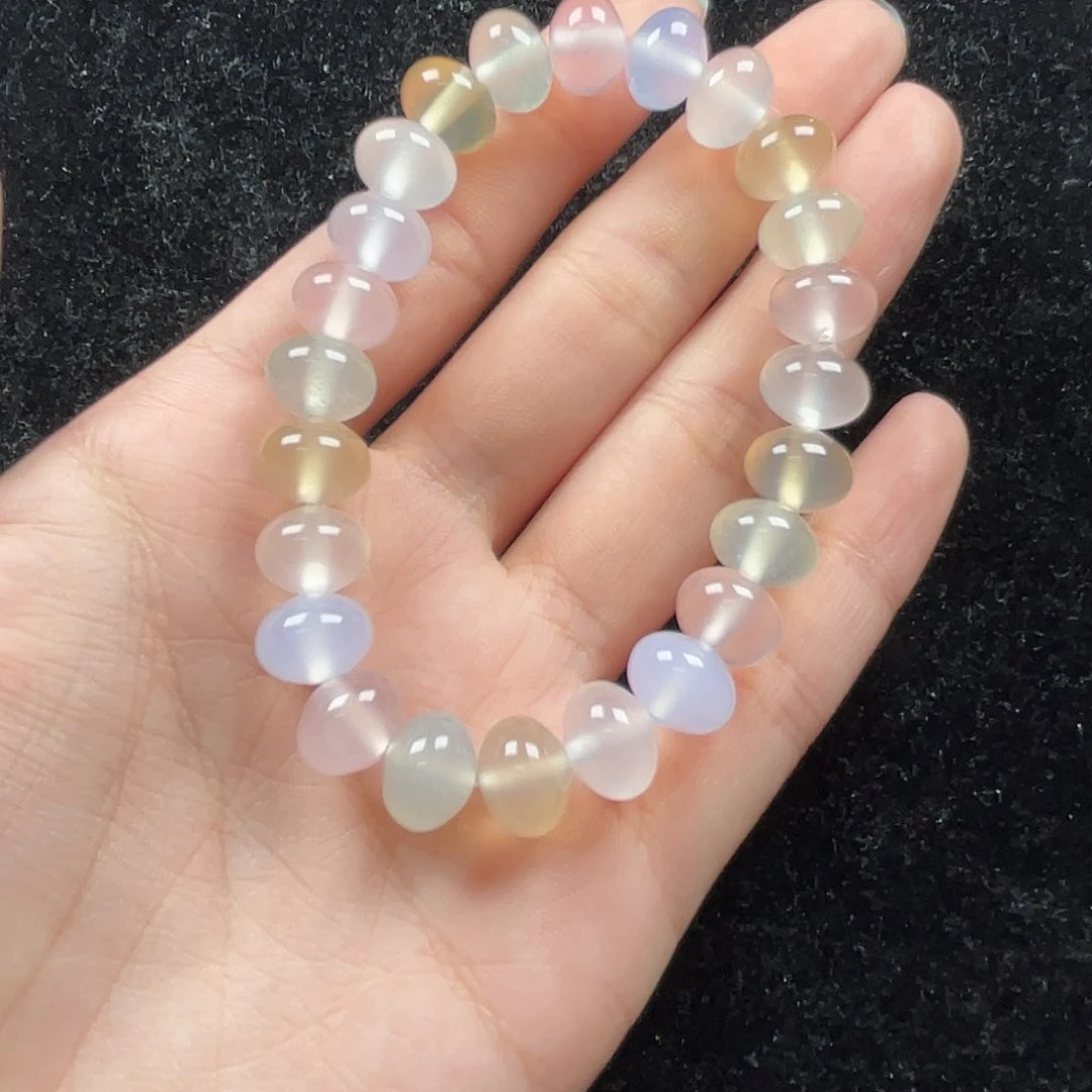 刘***刘玛瑙/玉髓手镯未镶嵌