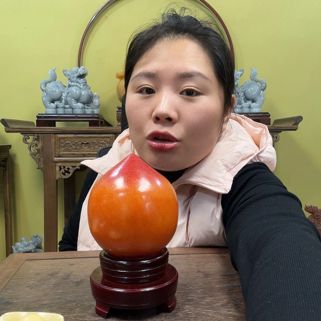 石材印尼金东摆件，，，。