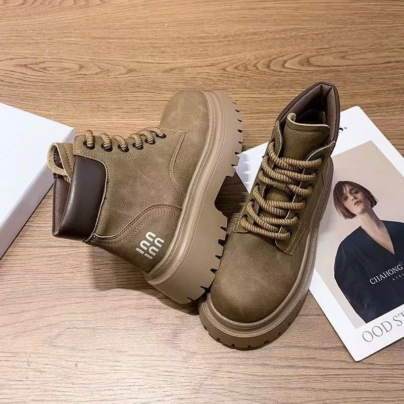 新款复古马丁靴厚底靴子英伦风秋冬秋季百搭加绒马丁靴厚底靴子