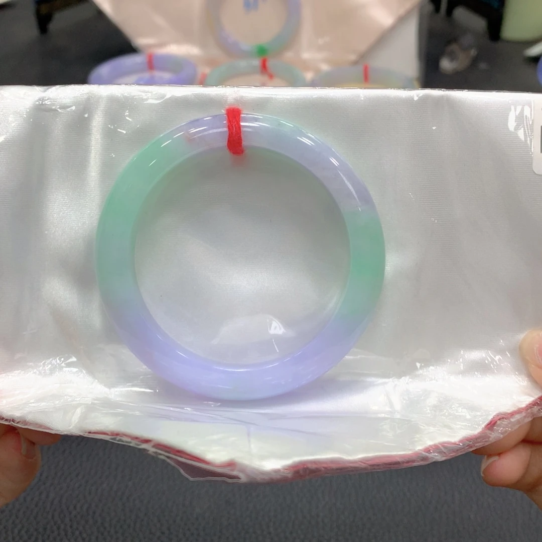 翡翠未镶嵌手镯翡翠