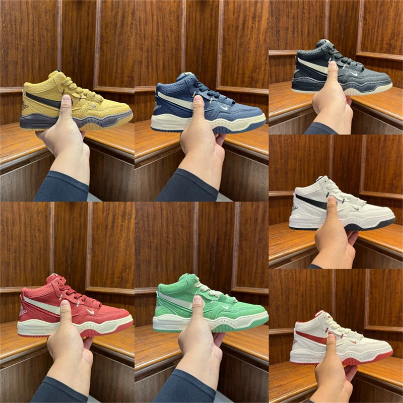 男鞋2025秋季新款板鞋透气软底时尚休闲鞋轻质百搭潮流男士运动鞋