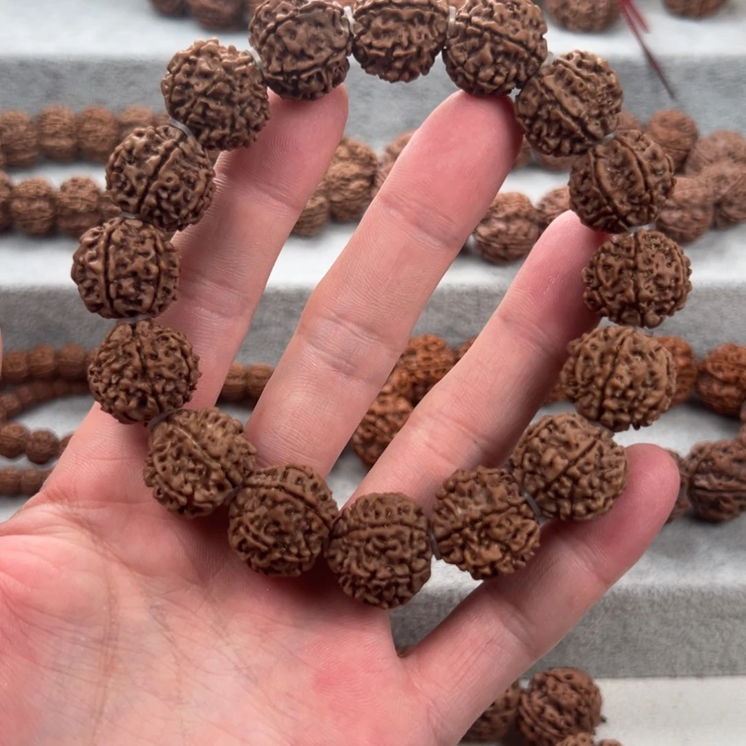 金刚菩提手串铁**哥七瓣