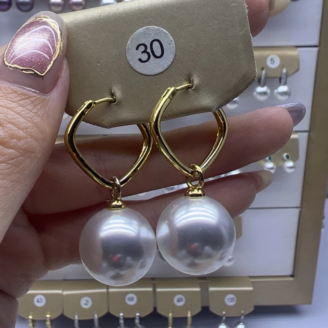 未镶嵌耳饰淡水珍珠