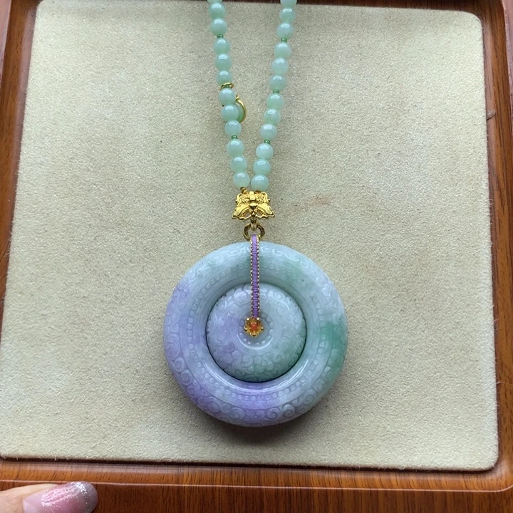 翡翠未镶嵌颈饰翡翠子母扣